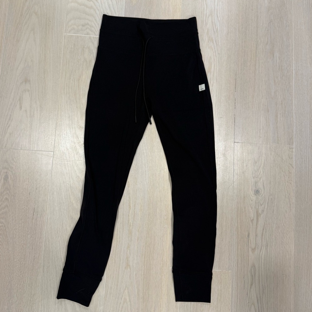 Vuori Black Leggings with drawstring